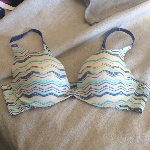 Victoria's Secret Other - Victoria's Secret Bra 38B